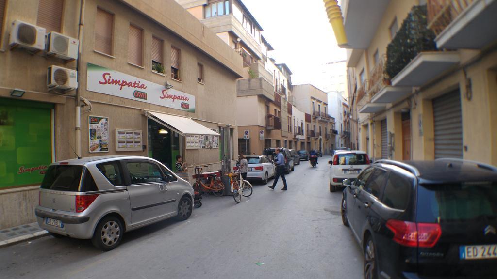 Appartamenti Al Porto Trapani Buitenkant foto