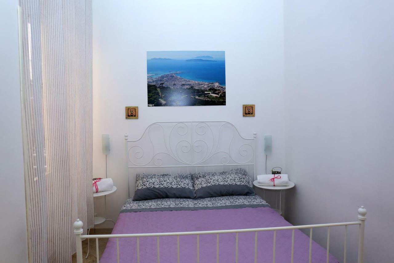 Appartamenti Al Porto Trapani Buitenkant foto